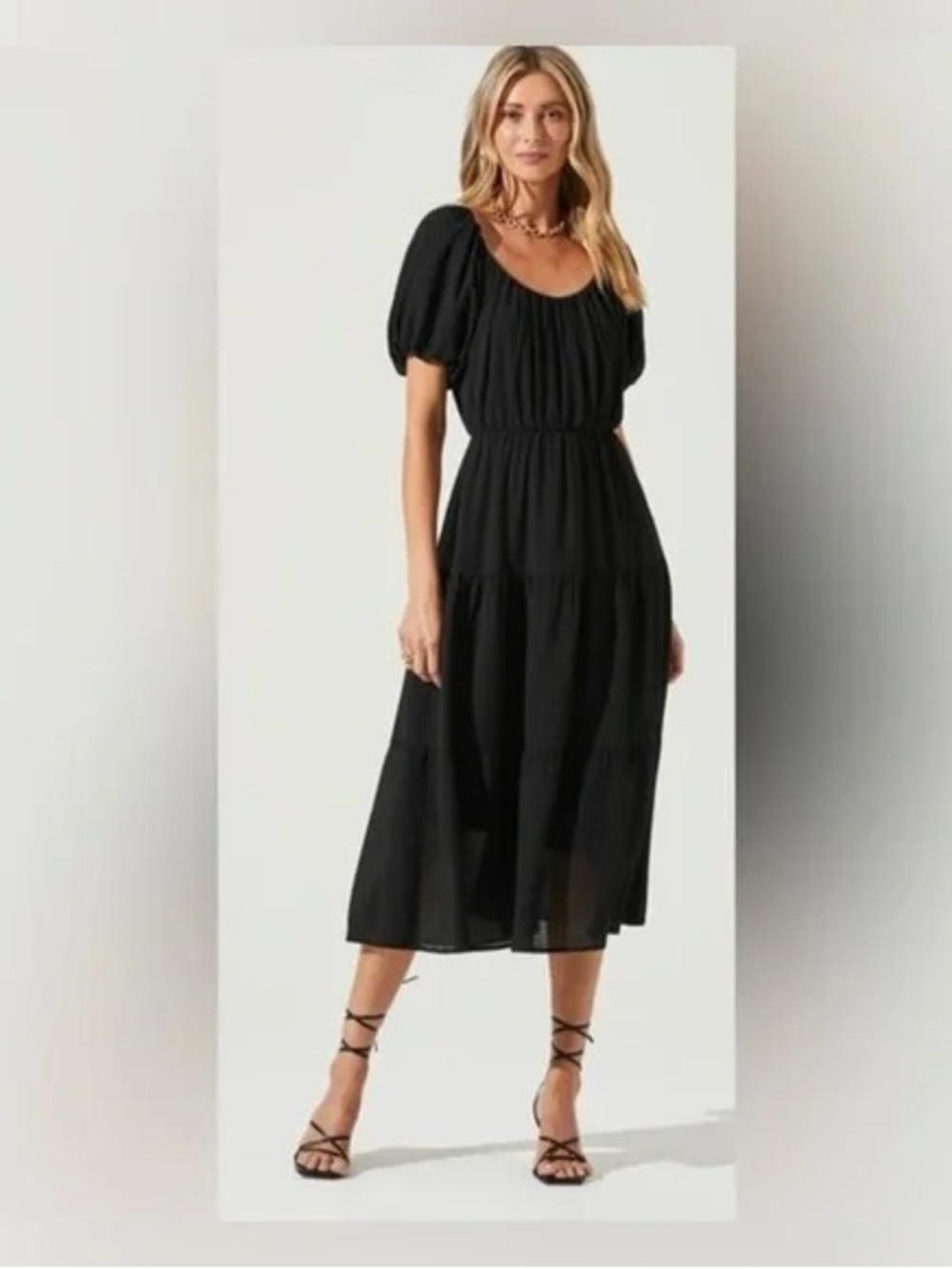 Astr Black Puff-Sleeve Midi Dress